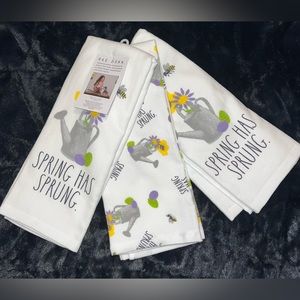 Rae Dunn Spring Has Sprung Hand Towels, set of 3
